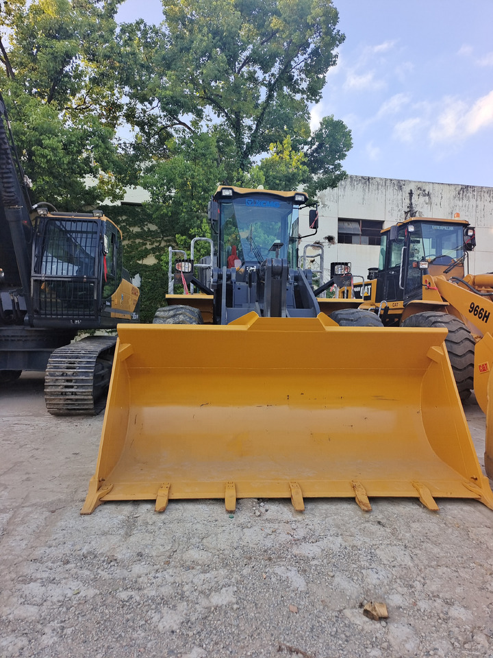 XCMG LW500KV - Wheel loader: picture 3 XCMG LW500KV - Wheel loader: picture 3
