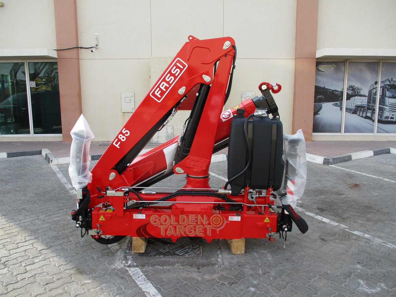 Fassi F85B.0.22 Loader Crane - Truck mounted crane: picture 3 Fassi F85B.0.22 Loader Crane - Truck mounted crane: picture 3