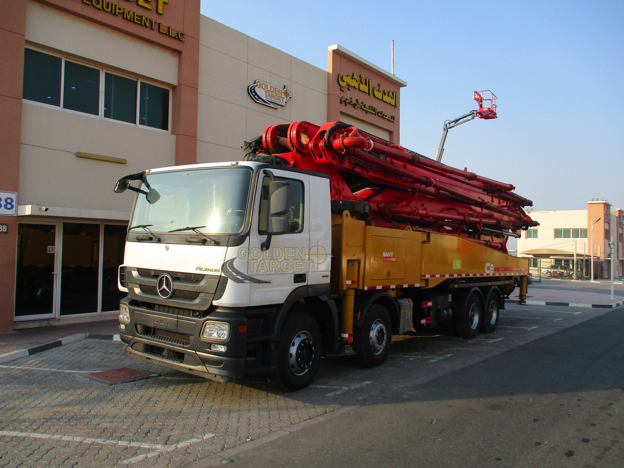 Mercedes ACTROS 4144 8x4 SANY 56m Concrete Pump - Concrete pump truck: picture 2 Mercedes ACTROS 4144 8x4 SANY 56m Concrete Pump - Concrete pump truck: picture 2