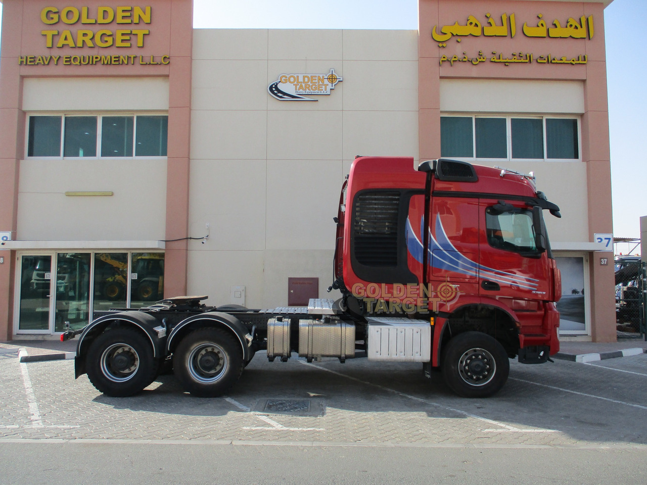 MERCEDES-BENZ Arocs 3363 6x6 Head Truck - Tractor unit: picture 5 MERCEDES-BENZ Arocs 3363 6x6 Head Truck - Tractor unit: picture 5