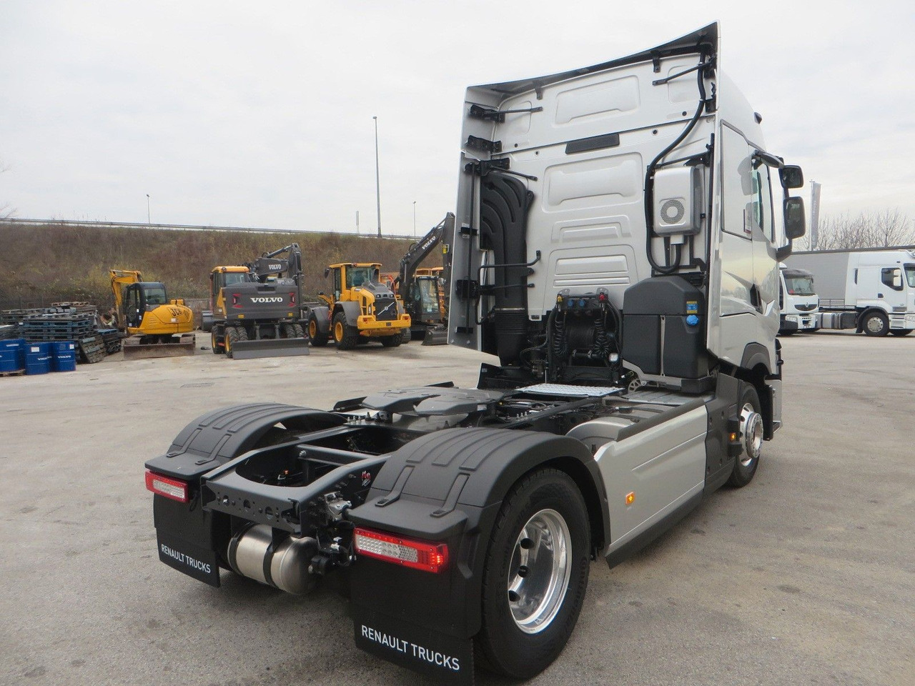 Tractor unit Renault T520 HSC 4x2Tractor ADR: picture 11