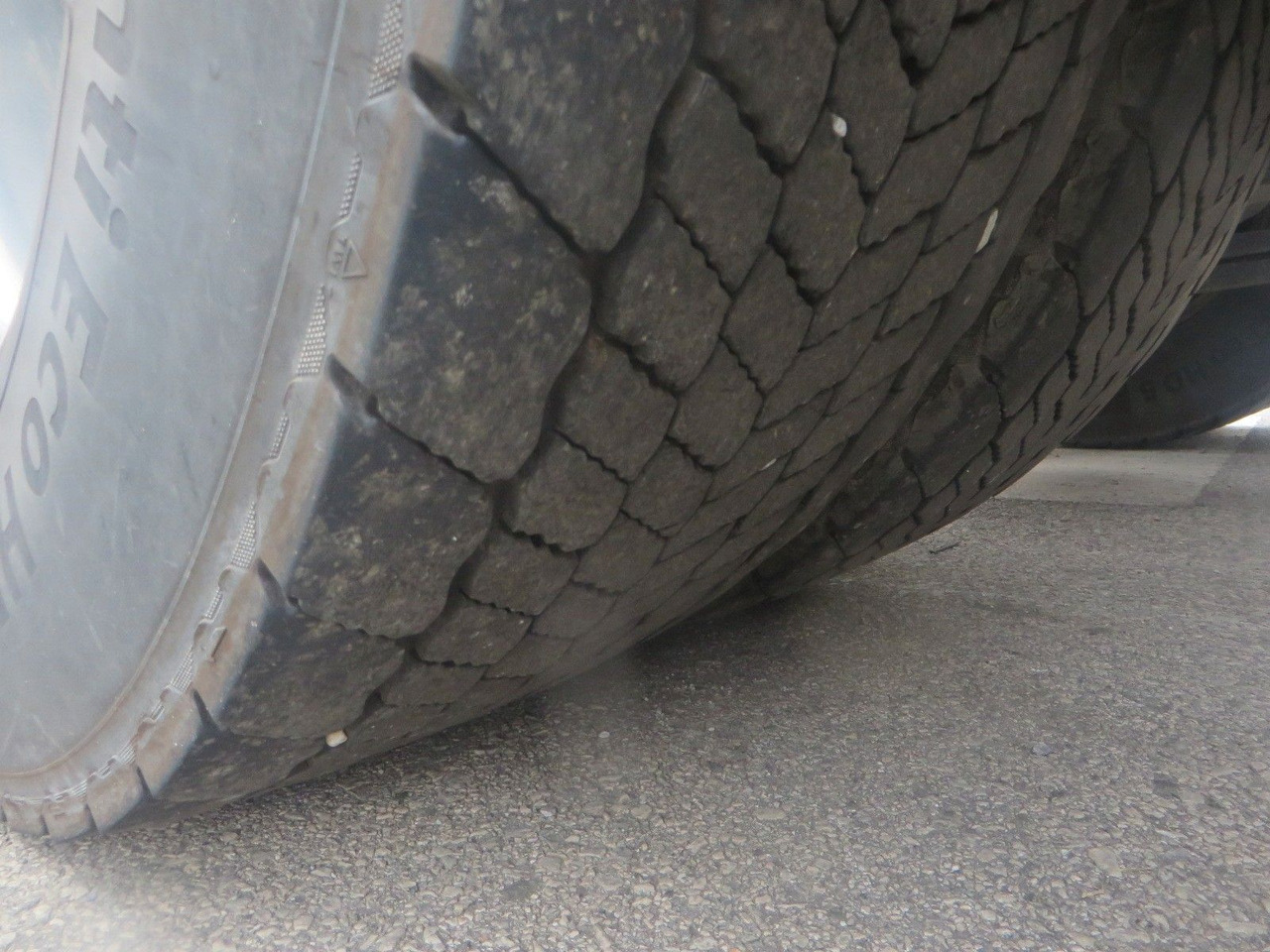 Tractor unit Renault T520 HSC 4x2Tractor ADR: picture 8