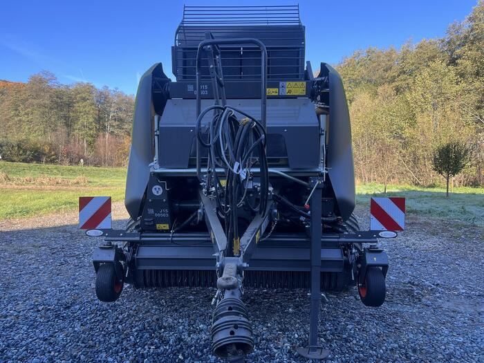 Claas Variant 585 RC - Round baler: picture 2 Claas Variant 585 RC - Round baler: picture 2