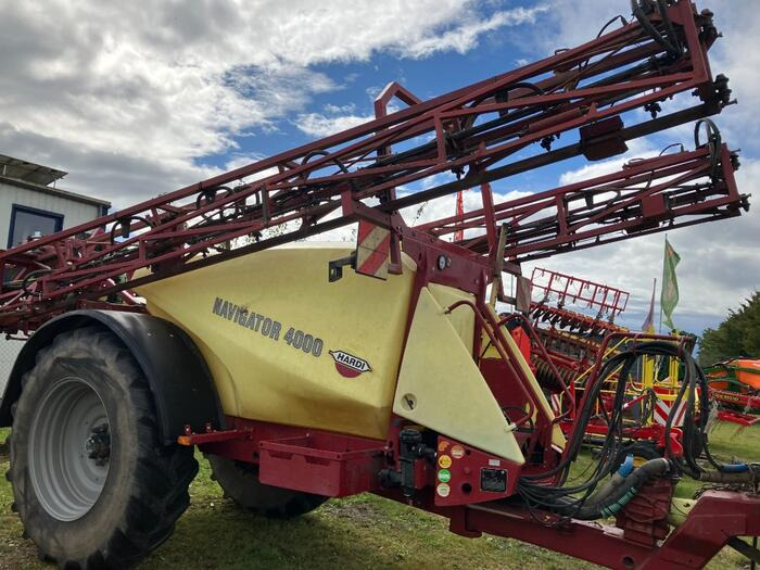 Hardi NAVIGATOR 4000 - Tractor mounted sprayer: picture 2 Hardi NAVIGATOR 4000 - Tractor mounted sprayer: picture 2