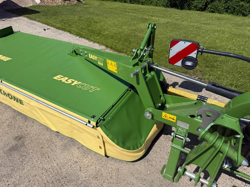 Krone Easy cut B 870 MT 603-30 NIEUW VLINDERMAAIER - Mower: picture 3 Krone Easy cut B 870 MT 603-30 NIEUW VLINDERMAAIER - Mower: picture 3