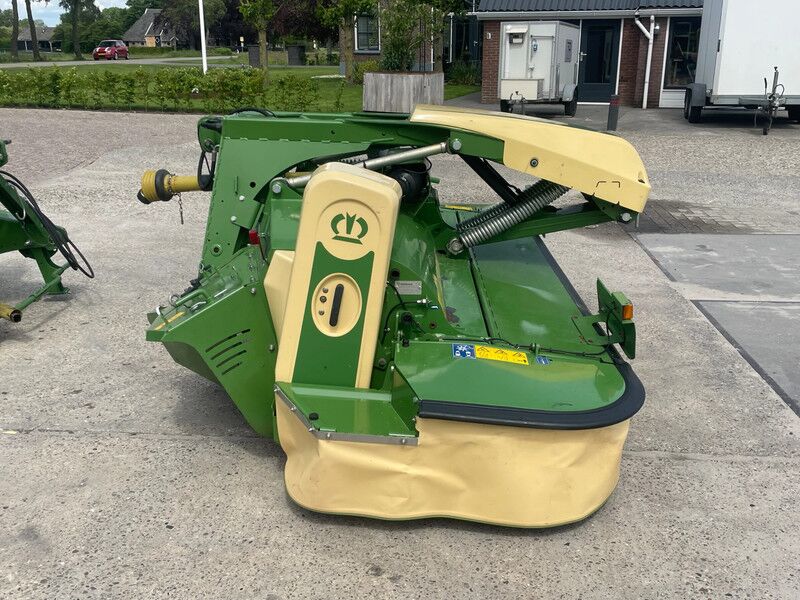 Krone Easycut F320 cv easycut R320 cv - Mower: picture 3 Krone Easycut F320 cv easycut R320 cv - Mower: picture 3