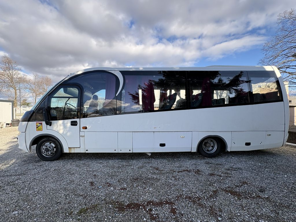 MERCEDES O814 MAGO 2 - Minibus, Passenger van: picture 4 MERCEDES O814 MAGO 2 - Minibus, Passenger van: picture 4