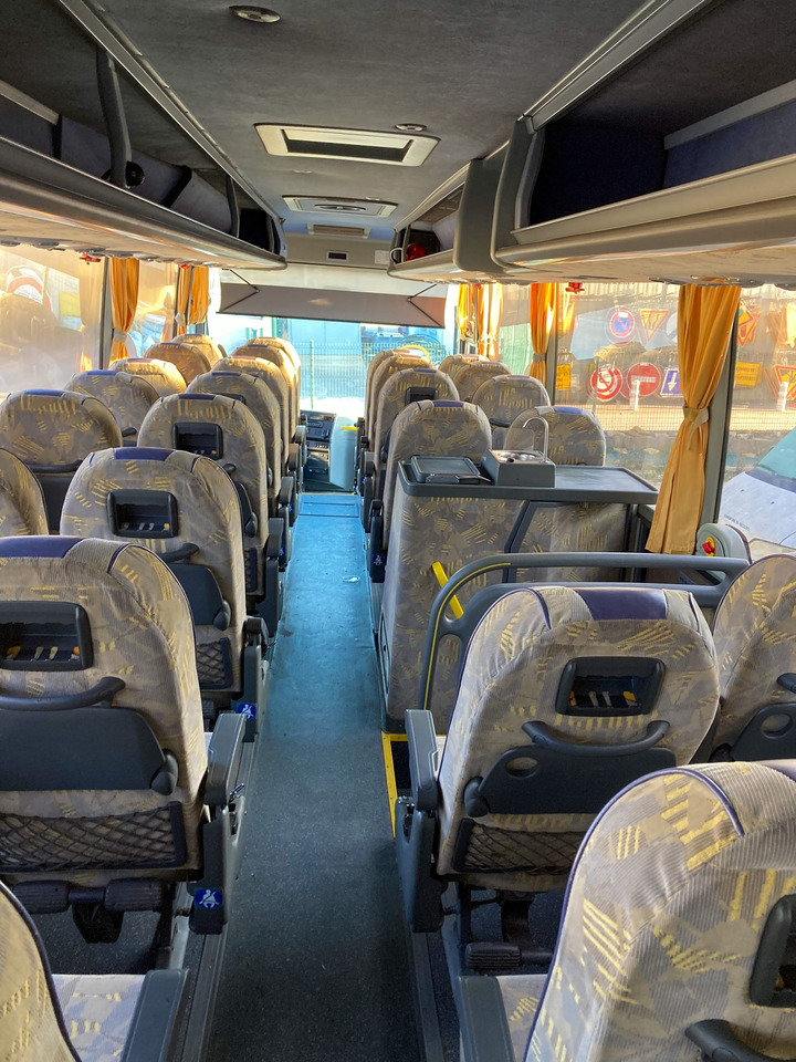 VANHOOL T911 2008 - Suburban bus: picture 4 VANHOOL T911 2008 - Suburban bus: picture 4