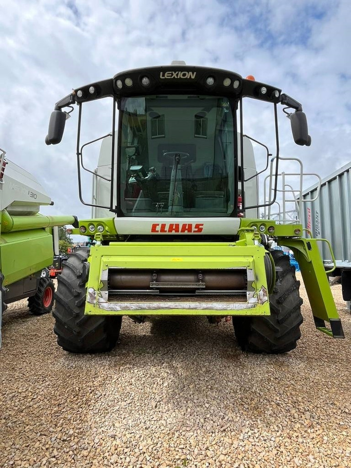Claas Lexion 650 - Combine harvester: picture 2 Claas Lexion 650 - Combine harvester: picture 2