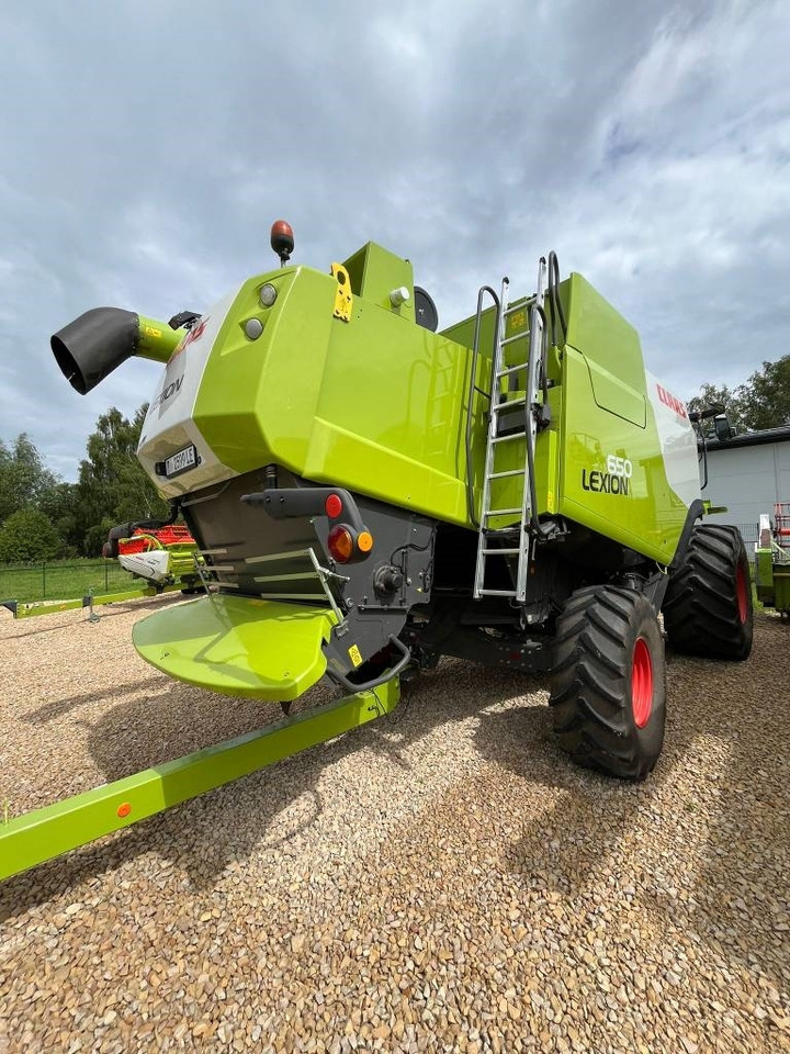 Claas Lexion 650 - Combine harvester: picture 5 Claas Lexion 650 - Combine harvester: picture 5