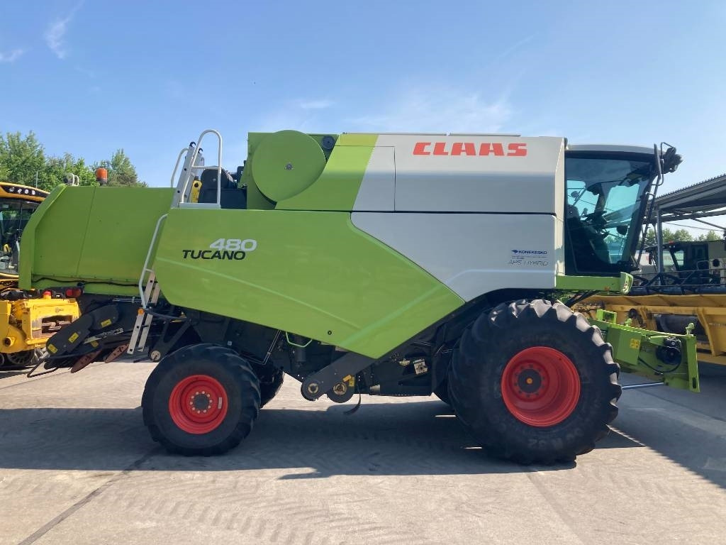 Claas Tucano 480 - Combine harvester: picture 4 Claas Tucano 480 - Combine harvester: picture 4