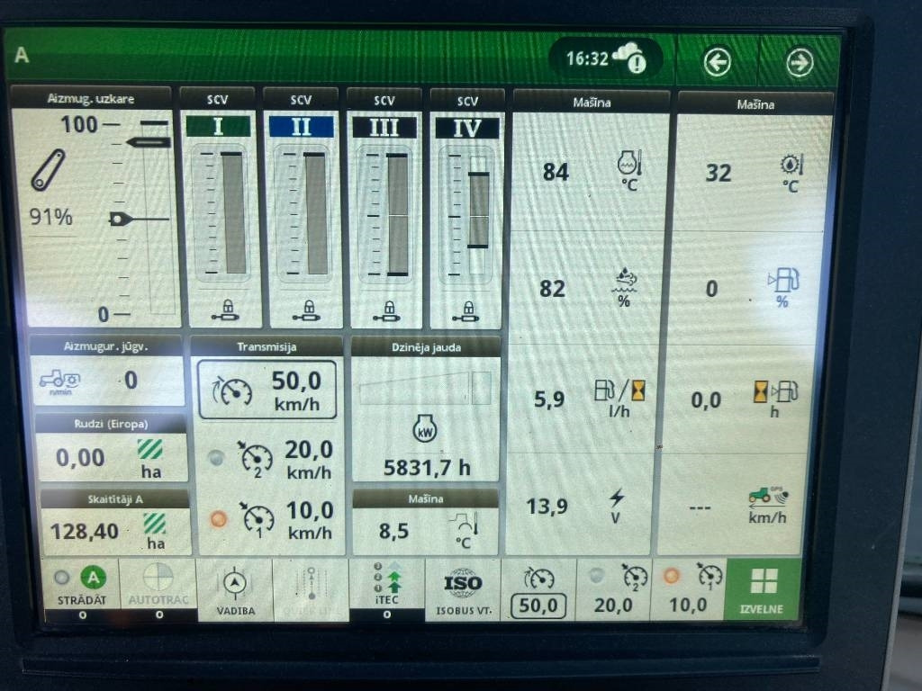 Farm tractor John Deere 6250 R: picture 14