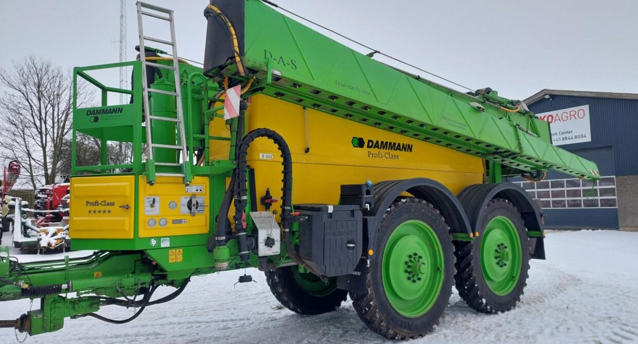 Dammann Profi-Claas D-A-S ANPA 8030 - Trailed sprayer: picture 3 Dammann Profi-Claas D-A-S ANPA 8030 - Trailed sprayer: picture 3