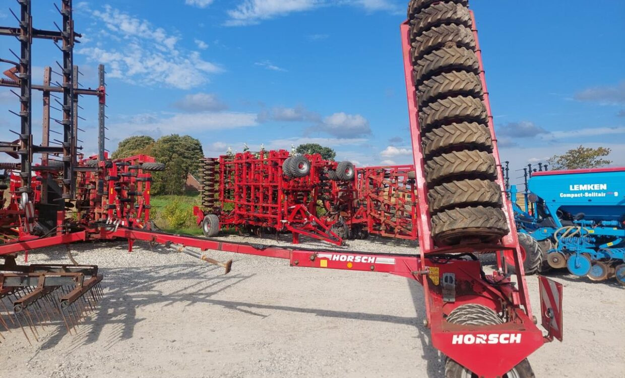 Horsch Terrano 8 FG + Optipack 8 AS - Harrow: picture 4 Horsch Terrano 8 FG + Optipack 8 AS - Harrow: picture 4