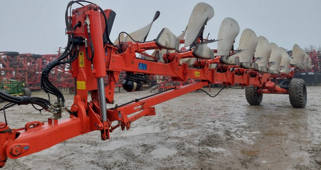 Kuhn Vari-Manager NSH 9 T - Plow: picture 2 Kuhn Vari-Manager NSH 9 T - Plow: picture 2