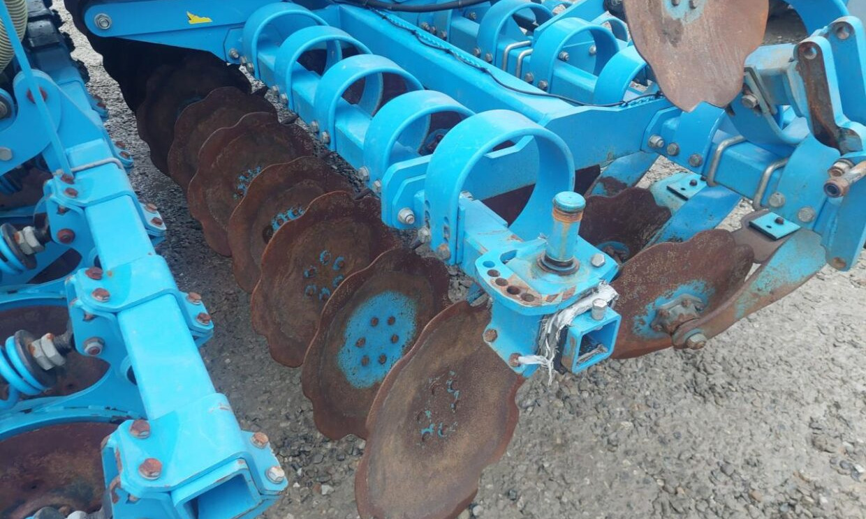 Seed drill Lemken COMPACT-SOLITAIR 9/400 HD: picture 7 Seed drill Lemken COMPACT-SOLITAIR 9/400 HD: picture 7