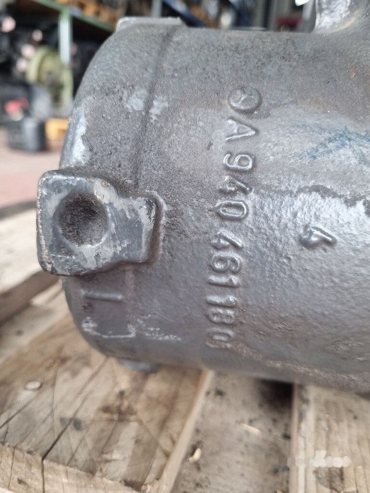 Mercedes-Benz ACTROS LS8 MP2 -MP3-MP4 A9304601200 Mercedes-Benz ACTROS MP2 - Steering wheel for Truck: picture 1 Mercedes-Benz ACTROS LS8 MP2 -MP3-MP4 A9304601200 Mercedes-Benz ACTROS MP2 - Steering wheel for Truck: picture 1