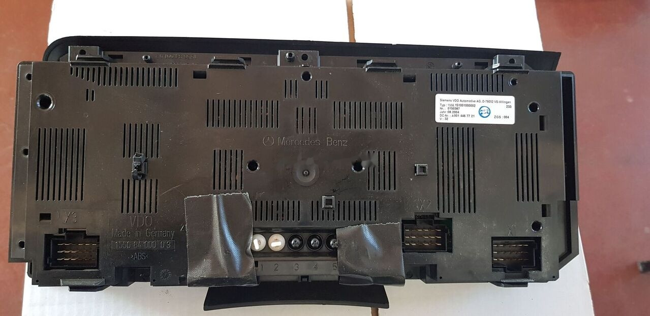 Mercedes-Benz INSTRUMENT PANEL A0014467721   Mercedes-Benz ATEGO - Dashboard for Truck: picture 2 Mercedes-Benz INSTRUMENT PANEL A0014467721   Mercedes-Benz ATEGO - Dashboard for Truck: picture 2