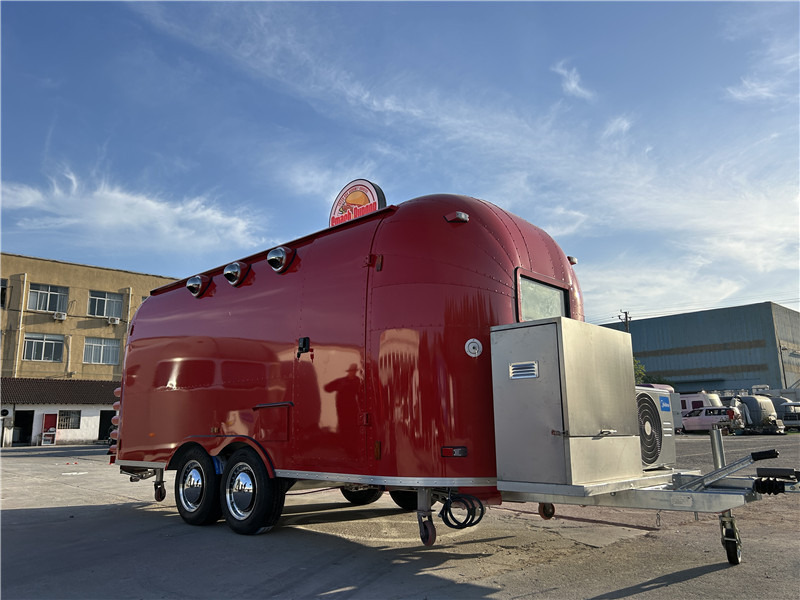 Burger Van Smash Burger Trailer |Handcrafted Burgers & Fries Food Truck - Vending trailer: picture 5 Burger Van Smash Burger Trailer |Handcrafted Burgers & Fries Food Truck - Vending trailer: picture 5