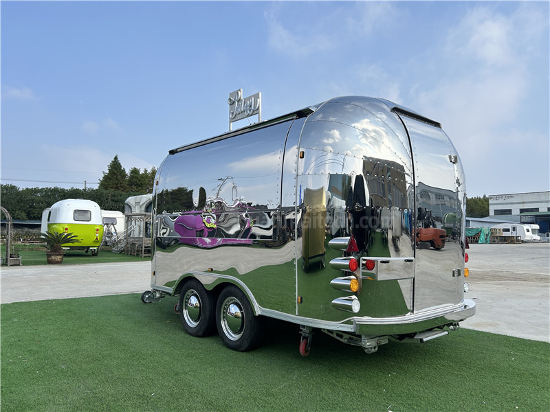 HUANMAI Burger Food Truck Beverage Food Trailer - Vending trailer: picture 4 HUANMAI Burger Food Truck Beverage Food Trailer - Vending trailer: picture 4