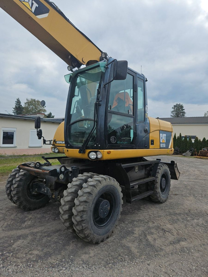 CAT M315D Mobilbagger orig. 4.080h ! 3 Anbauteile - Wheel excavator: picture 2 CAT M315D Mobilbagger orig. 4.080h ! 3 Anbauteile - Wheel excavator: picture 2
