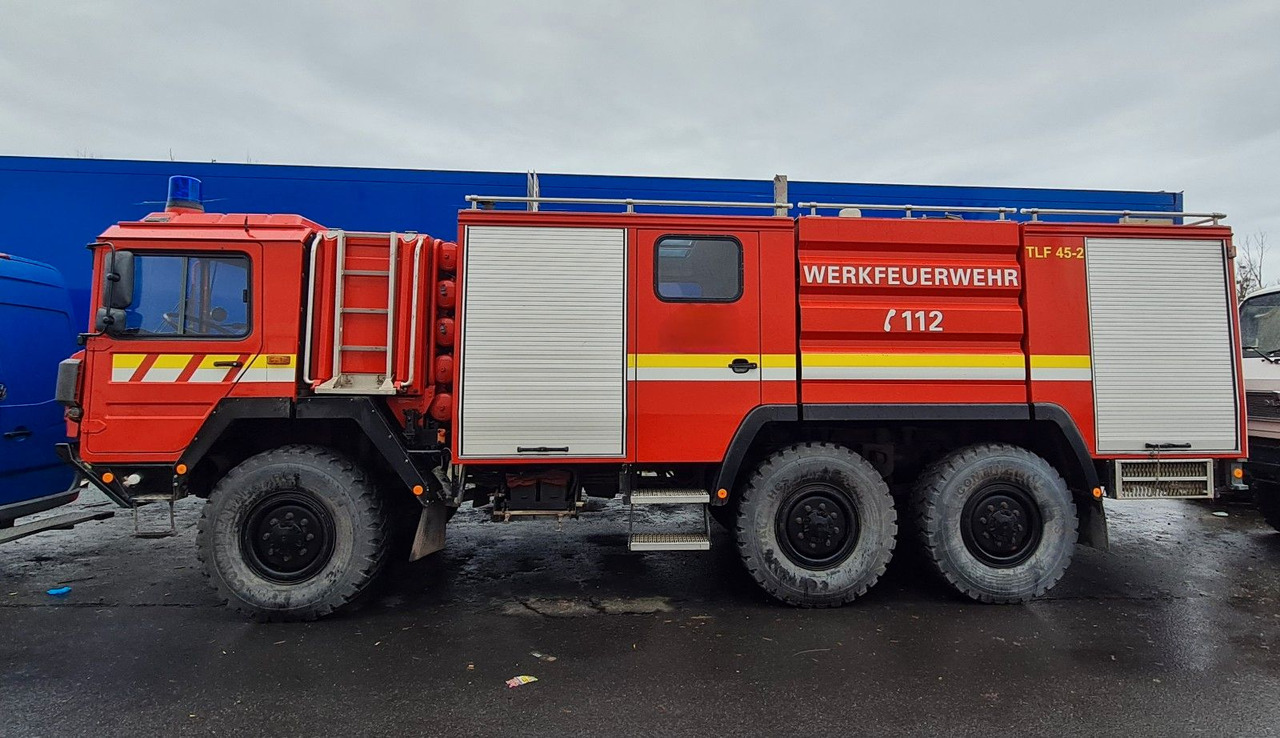MAN 15.232 DF 6x6 KAT1 Feuerwehr TLF 4500/500 - Tanker truck: picture 2 MAN 15.232 DF 6x6 KAT1 Feuerwehr TLF 4500/500 - Tanker truck: picture 2