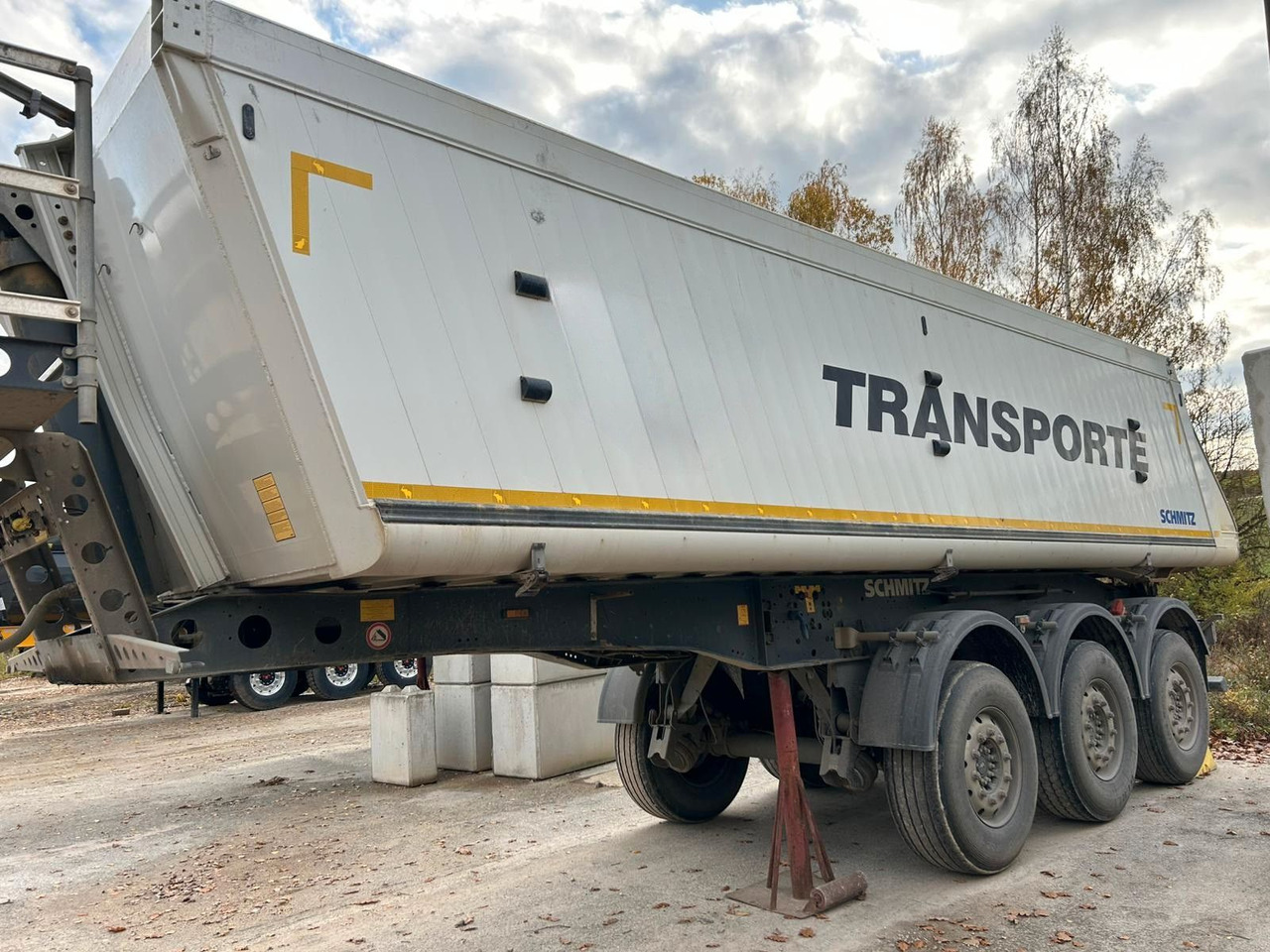 Schmitz Cargobull Alumulde SKI 24 - Tipper semi-trailer: picture 2 Schmitz Cargobull Alumulde SKI 24 - Tipper semi-trailer: picture 2