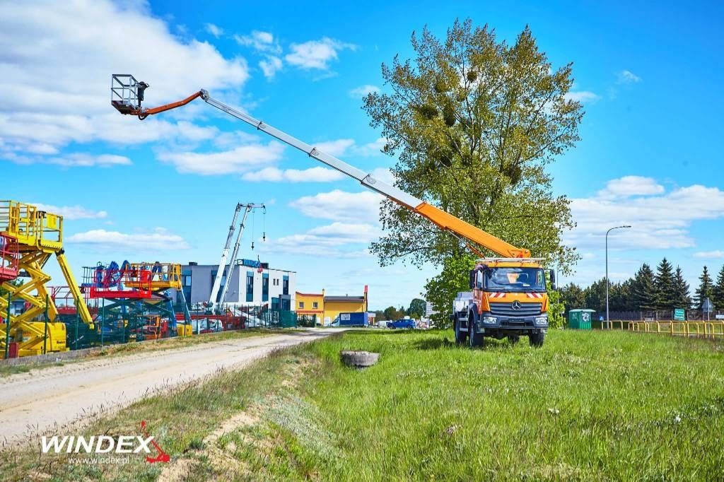 Truck mounted aerial platform Palfinger P 250 BK: picture 14