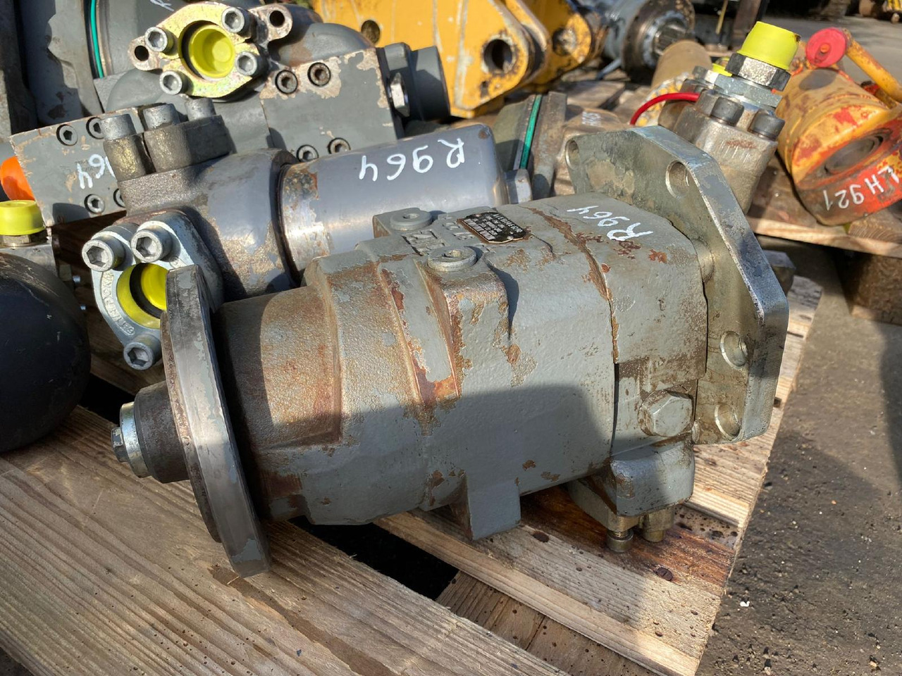 Liebherr FMF 064 aus R 964 - Hydraulic motor for Construction machinery: picture 2 Liebherr FMF 064 aus R 964 - Hydraulic motor for Construction machinery: picture 2