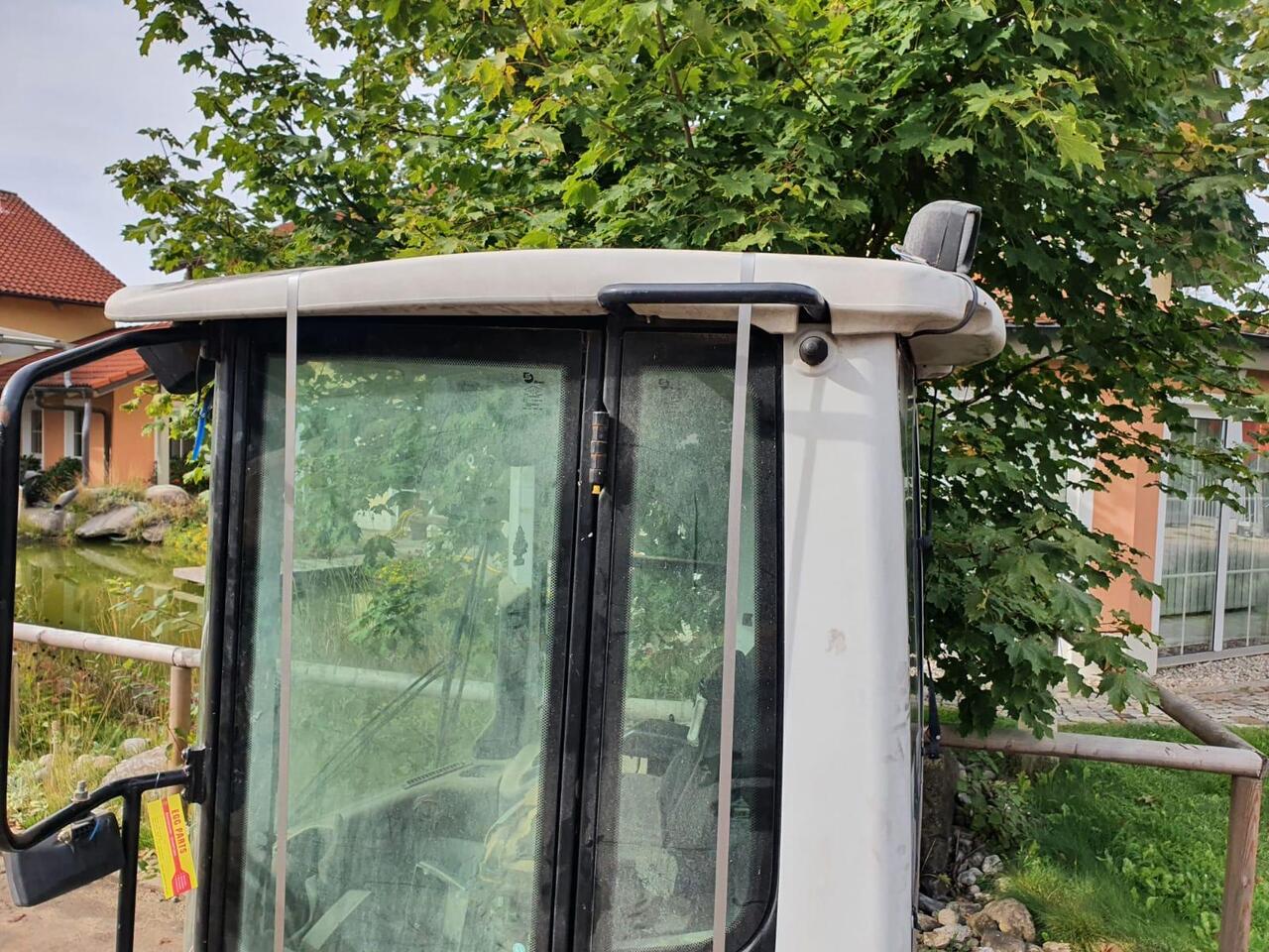 O&K L 25.5 - Cab for Wheel loader: picture 4 O&K L 25.5 - Cab for Wheel loader: picture 4