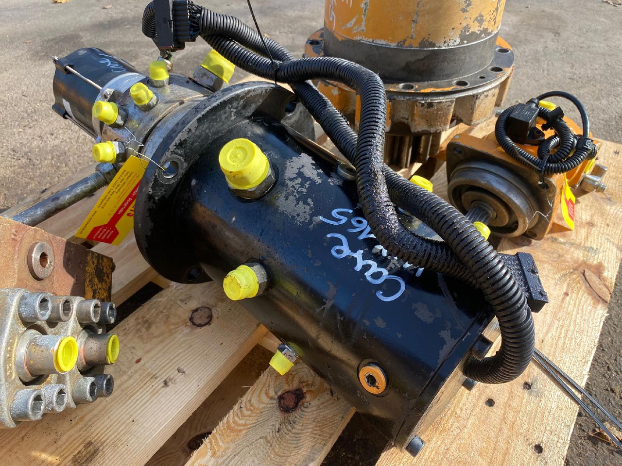 Case WX 165 - Spare parts for Construction machinery: picture 2 Case WX 165 - Spare parts for Construction machinery: picture 2