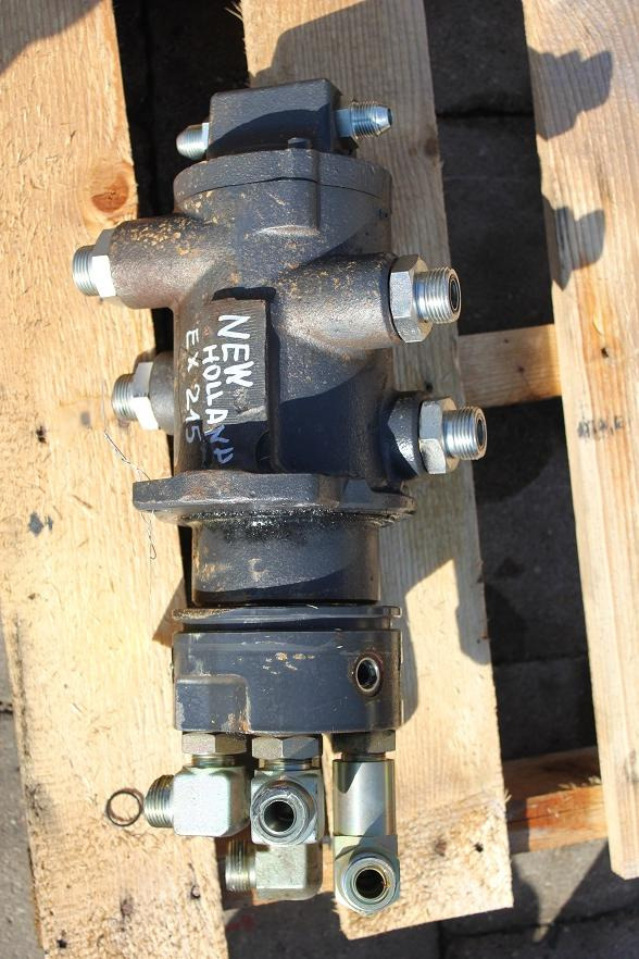 Holland E 215 - Spare parts for Excavator: picture 3 Holland E 215 - Spare parts for Excavator: picture 3