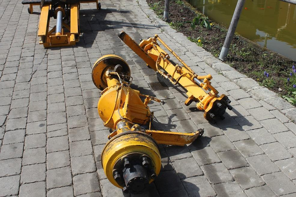 Stapler - Axle and parts for Construction machinery: picture 4 Stapler - Axle and parts for Construction machinery: picture 4