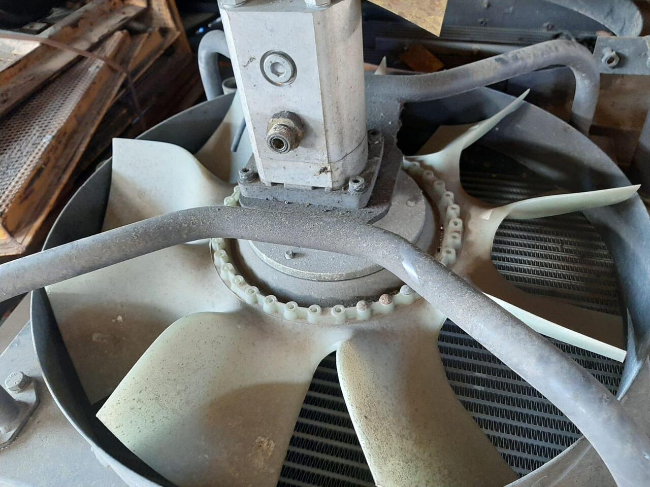 Volvo 160 B - Cooling system for Construction machinery: picture 4 Volvo 160 B - Cooling system for Construction machinery: picture 4