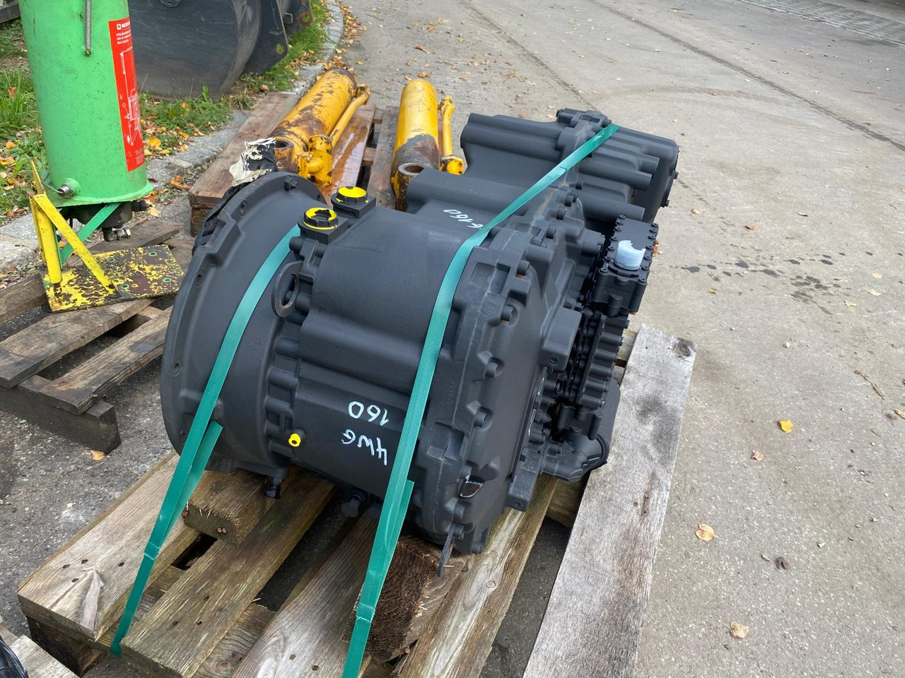 ZF 4 WG 160 - Gearbox for Construction machinery: picture 5 ZF 4 WG 160 - Gearbox for Construction machinery: picture 5