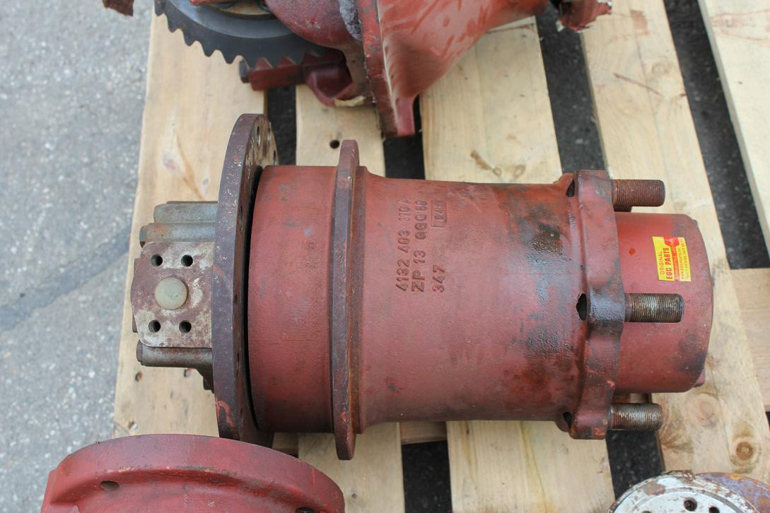 ZF Verschieden - Transmission for Construction machinery: picture 2 ZF Verschieden - Transmission for Construction machinery: picture 2