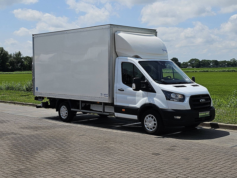 Ford Transit 2.0 Bakwagen Laadklep! - Closed box van: picture 4 Ford Transit 2.0 Bakwagen Laadklep! - Closed box van: picture 4