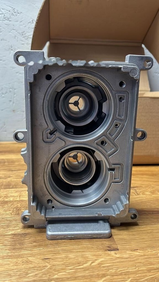 Korpus zaworu Tebs E Premium / standard 4801020330 / 4801020600 Schmitz Cargobull - Brake valve for Trailer: picture 2 Korpus zaworu Tebs E Premium / standard 4801020330 / 4801020600 Schmitz Cargobull - Brake valve for Trailer: picture 2