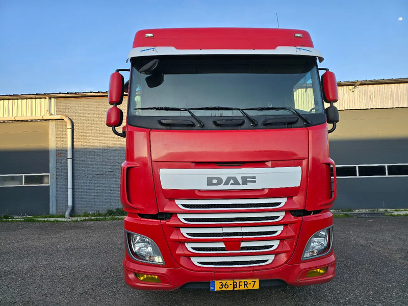 DAF XF 440 Euro 6 2015 - Tractor unit: picture 2 DAF XF 440 Euro 6 2015 - Tractor unit: picture 2