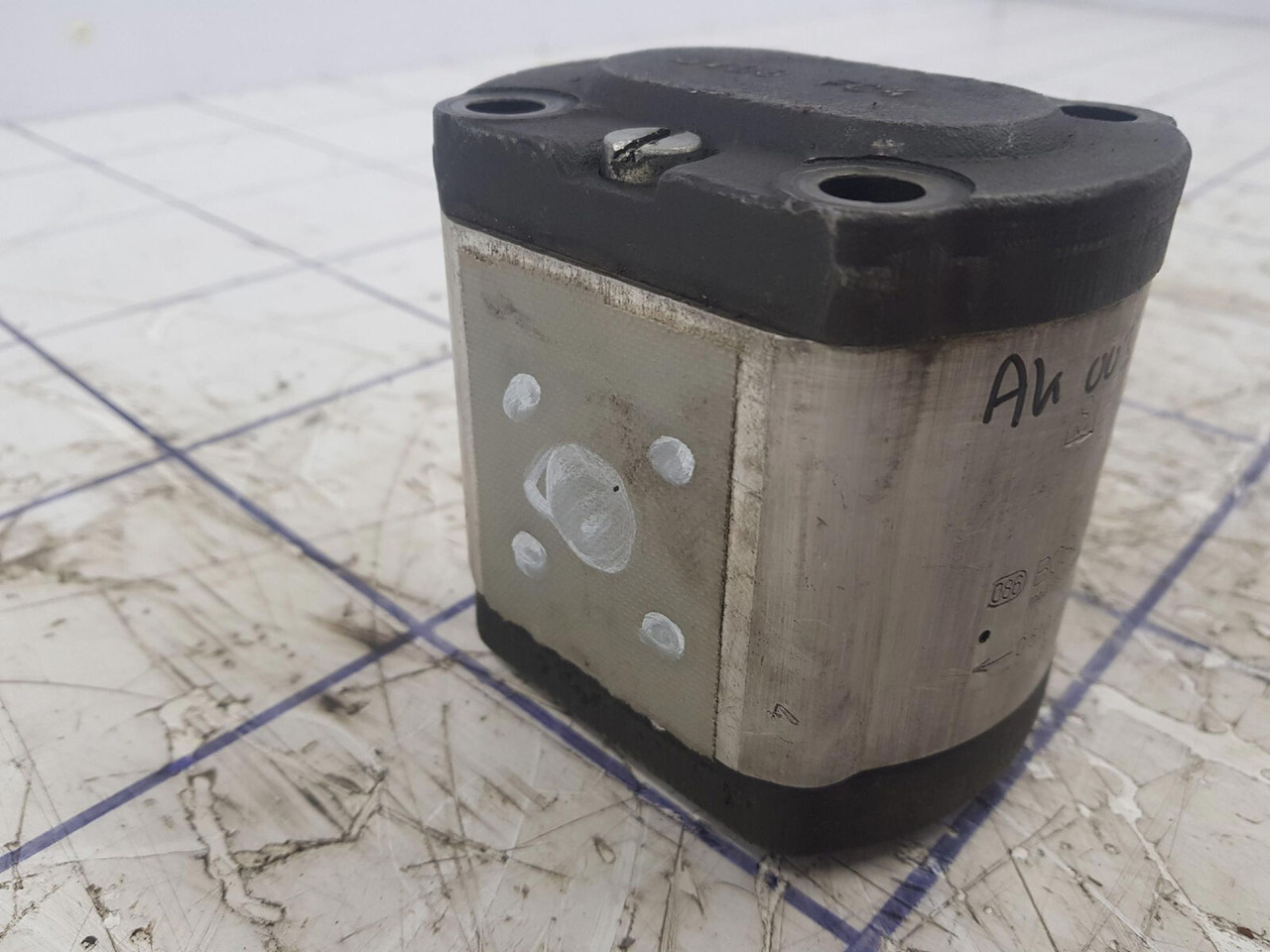 Bosch Bosch gear pump - Hydraulic pump for Mobile crane: picture 3 Bosch Bosch gear pump - Hydraulic pump for Mobile crane: picture 3