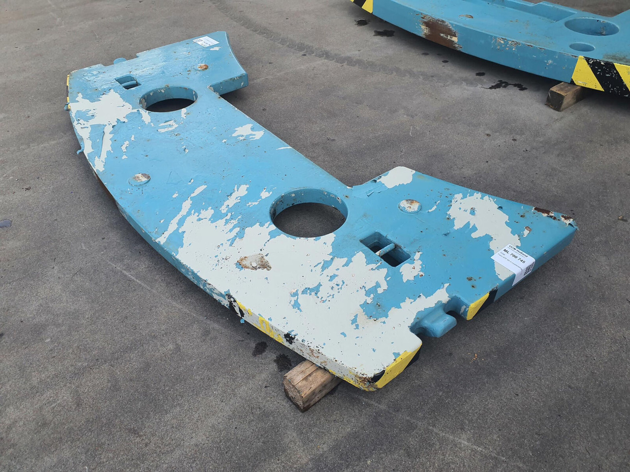 FAUN ATF 60-3 counterweight 1.1T - Counterweight for Mobile crane: picture 3 FAUN ATF 60-3 counterweight 1.1T - Counterweight for Mobile crane: picture 3