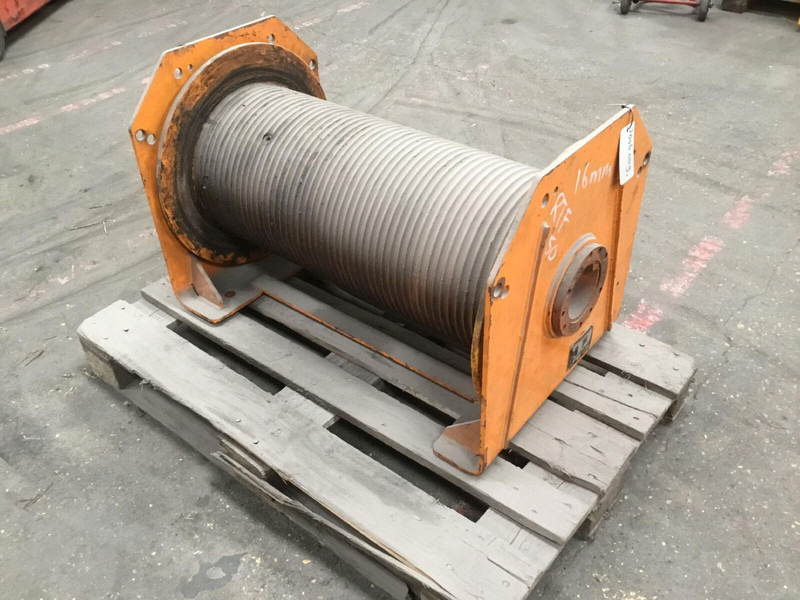 Faun RTF 50-4 winch - Truck mounted crane: picture 2 Faun RTF 50-4 winch - Truck mounted crane: picture 2