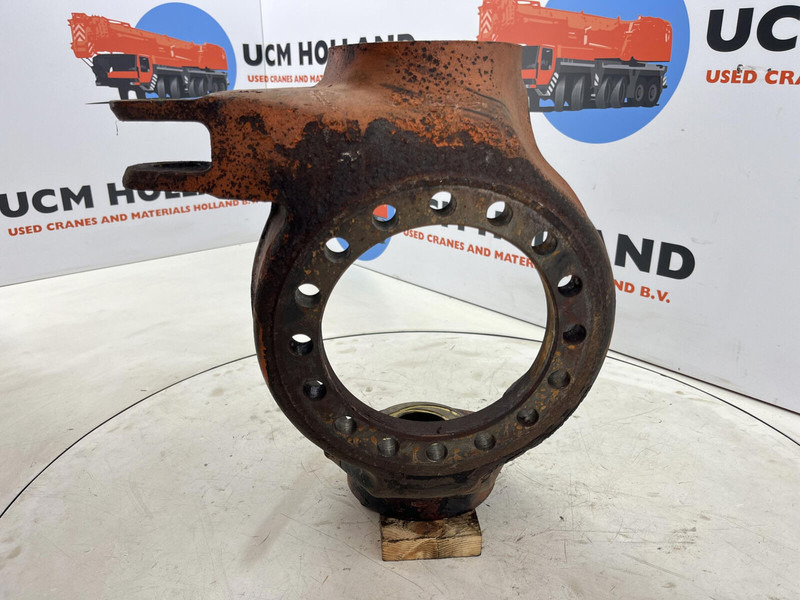 Faun RTF 50 Steering knuckle 16 holes axle 3 right - Steering knuckle for Crane: picture 2 Faun RTF 50 Steering knuckle 16 holes axle 3 right - Steering knuckle for Crane: picture 2