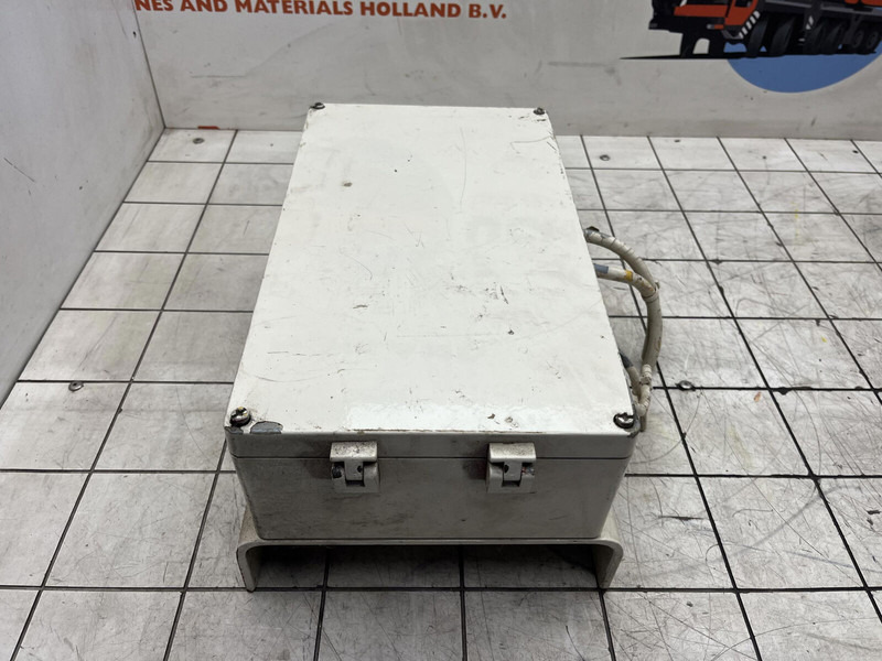 Grove GMK 3055 angle unit - Electrical system for Crane: picture 3 Grove GMK 3055 angle unit - Electrical system for Crane: picture 3