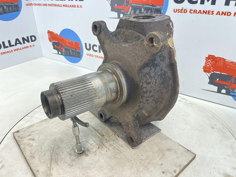 Krupp 70 GMT Steering knuckle axle 1 - Suspension for Crane: picture 1 Krupp 70 GMT Steering knuckle axle 1 - Suspension for Crane: picture 1