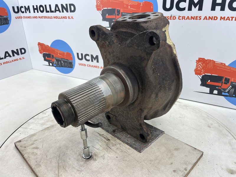 Krupp 70 GMT Steering knuckle axle 2 - Steering knuckle for Crane: picture 1 Krupp 70 GMT Steering knuckle axle 2 - Steering knuckle for Crane: picture 1