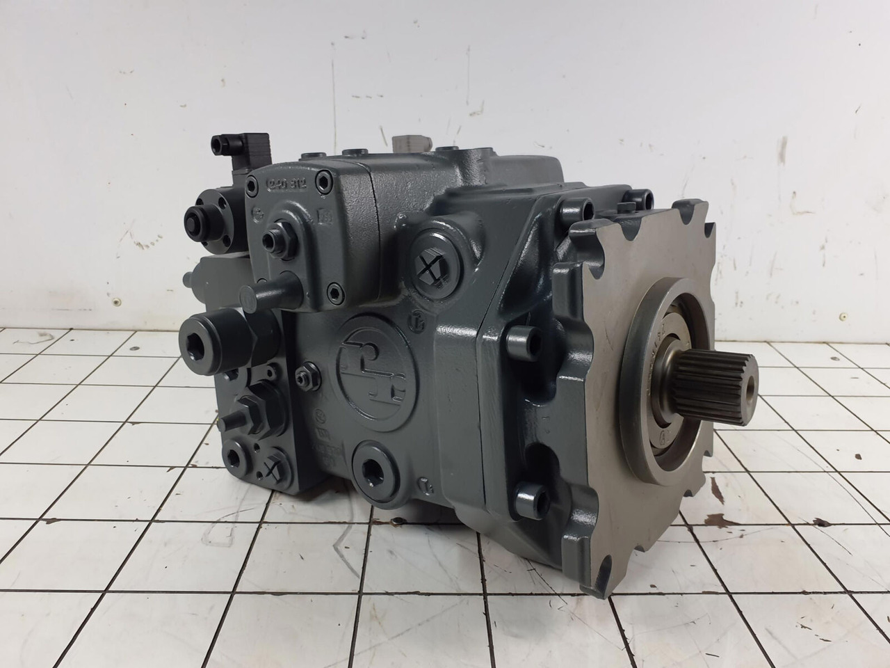 Liebherr Hydraulic Pump A4V250 - Hydraulic pump for Crane: picture 1 Liebherr Hydraulic Pump A4V250 - Hydraulic pump for Crane: picture 1