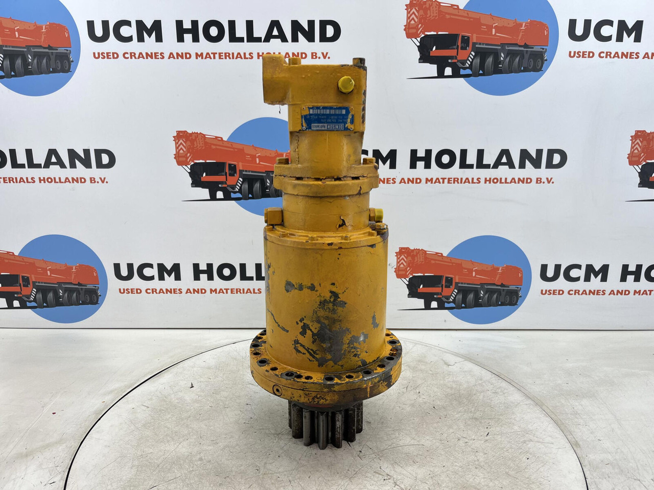 Liebherr LTM 1050-1 Slewing gear - Swing motor for Mobile crane: picture 2 Liebherr LTM 1050-1 Slewing gear - Swing motor for Mobile crane: picture 2