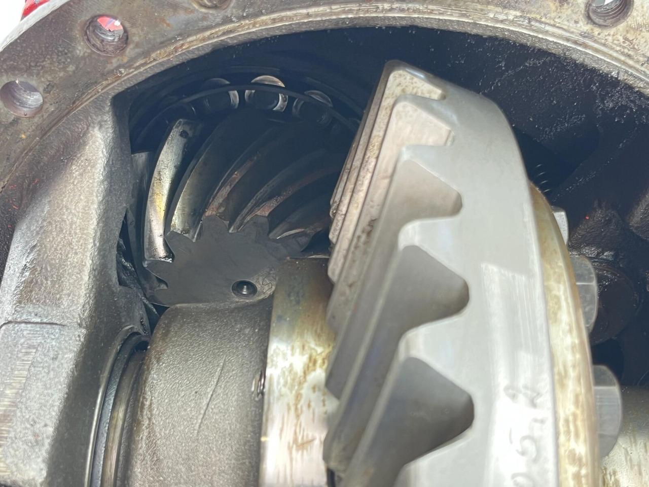 Liebherr LTM 1090 mid differential 13x35 axle 2 - Differential gear for Mobile crane: picture 5 Liebherr LTM 1090 mid differential 13x35 axle 2 - Differential gear for Mobile crane: picture 5