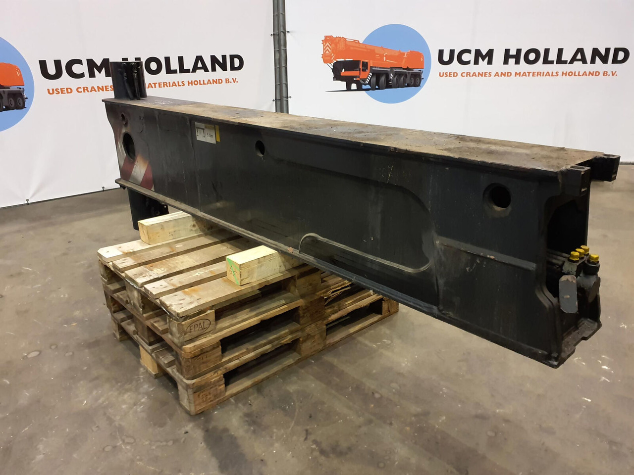 Liebherr LTM 1100-5.2 Sliding beam rear complete - Suspension for Mobile crane: picture 3 Liebherr LTM 1100-5.2 Sliding beam rear complete - Suspension for Mobile crane: picture 3